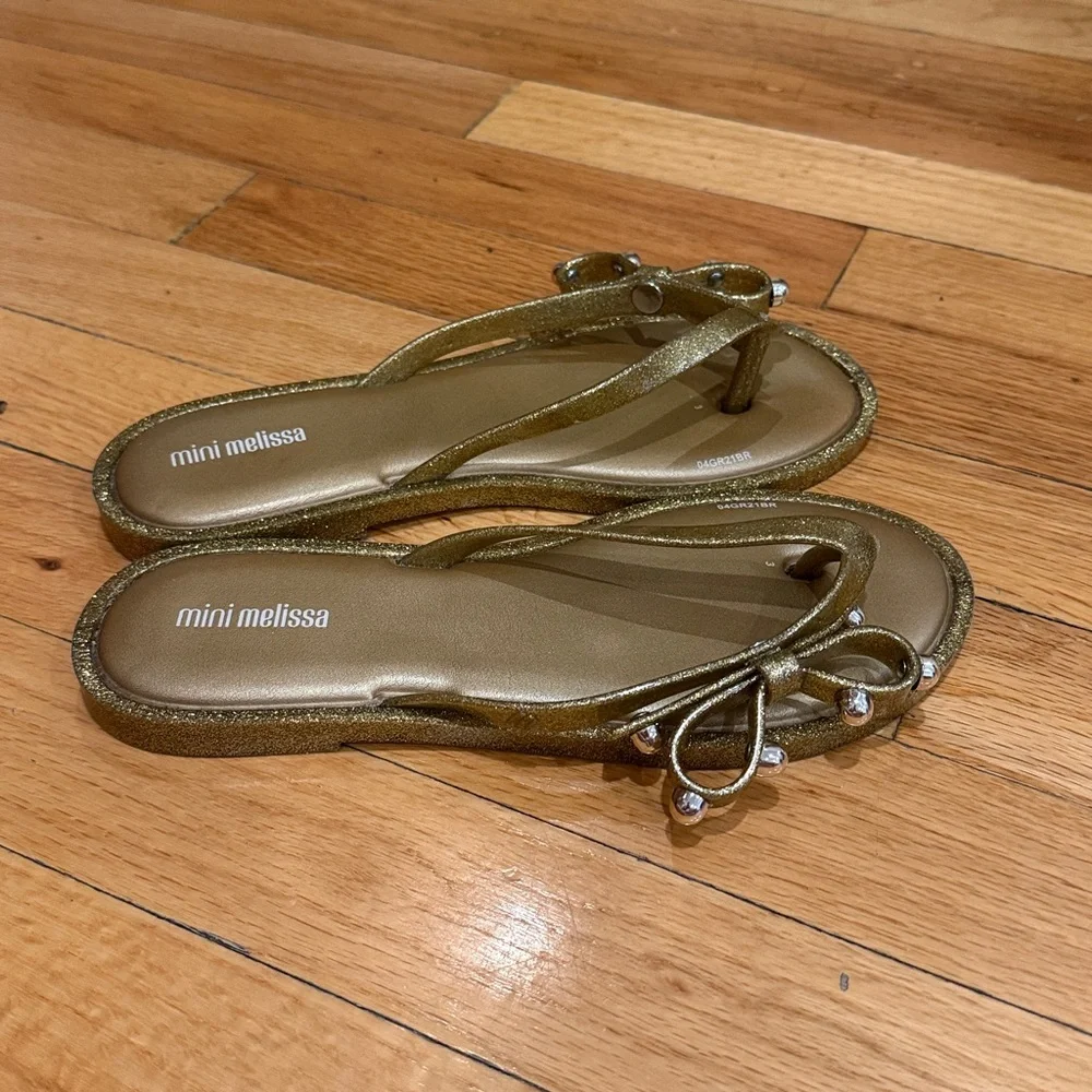 Mini Melissa Kids Glittery Gold Flip Flops Size 4